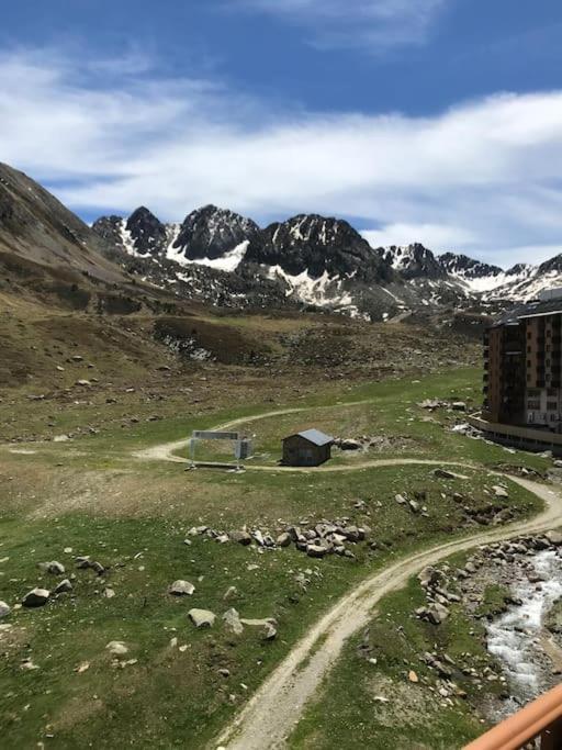 Estudio Pas De La Casa Pie De Pista-Vistas-Wiffi-Netfli Hut 7353 外观 照片