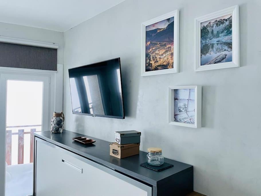 Estudio Pas De La Casa Pie De Pista-Vistas-Wiffi-Netfli Hut 7353 外观 照片