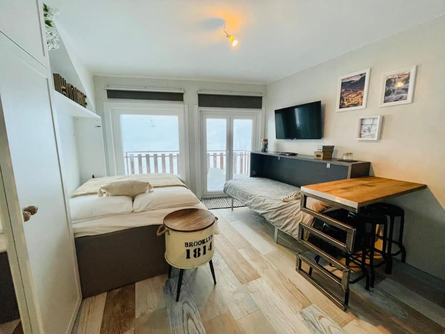 Estudio Pas De La Casa Pie De Pista-Vistas-Wiffi-Netfli Hut 7353 外观 照片